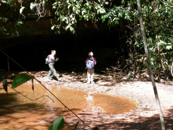 Ashton and Matthew walking around the cachoeira