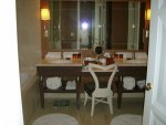Wynn hotel room: nice big bathroom