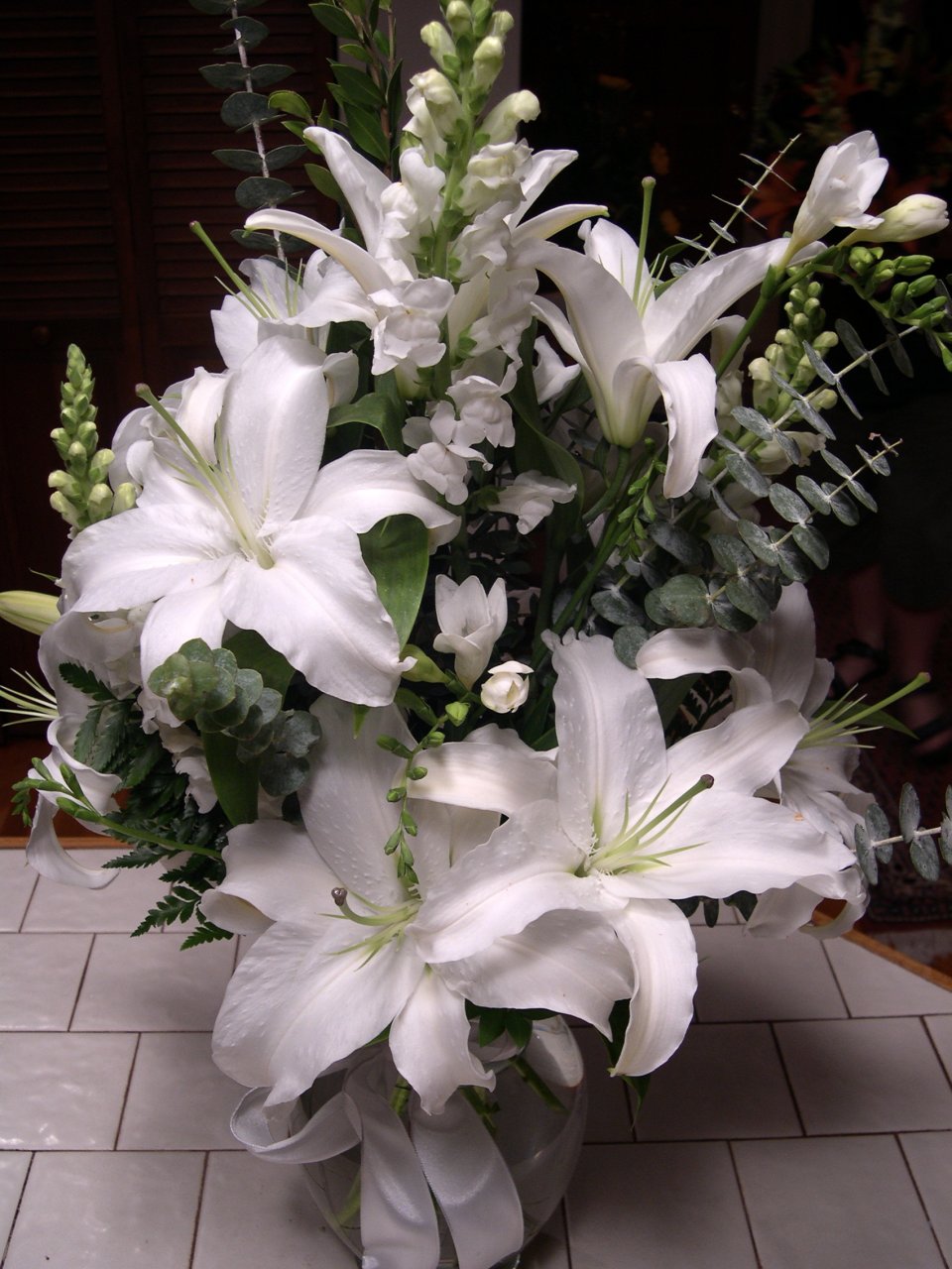 white arrangement (5)