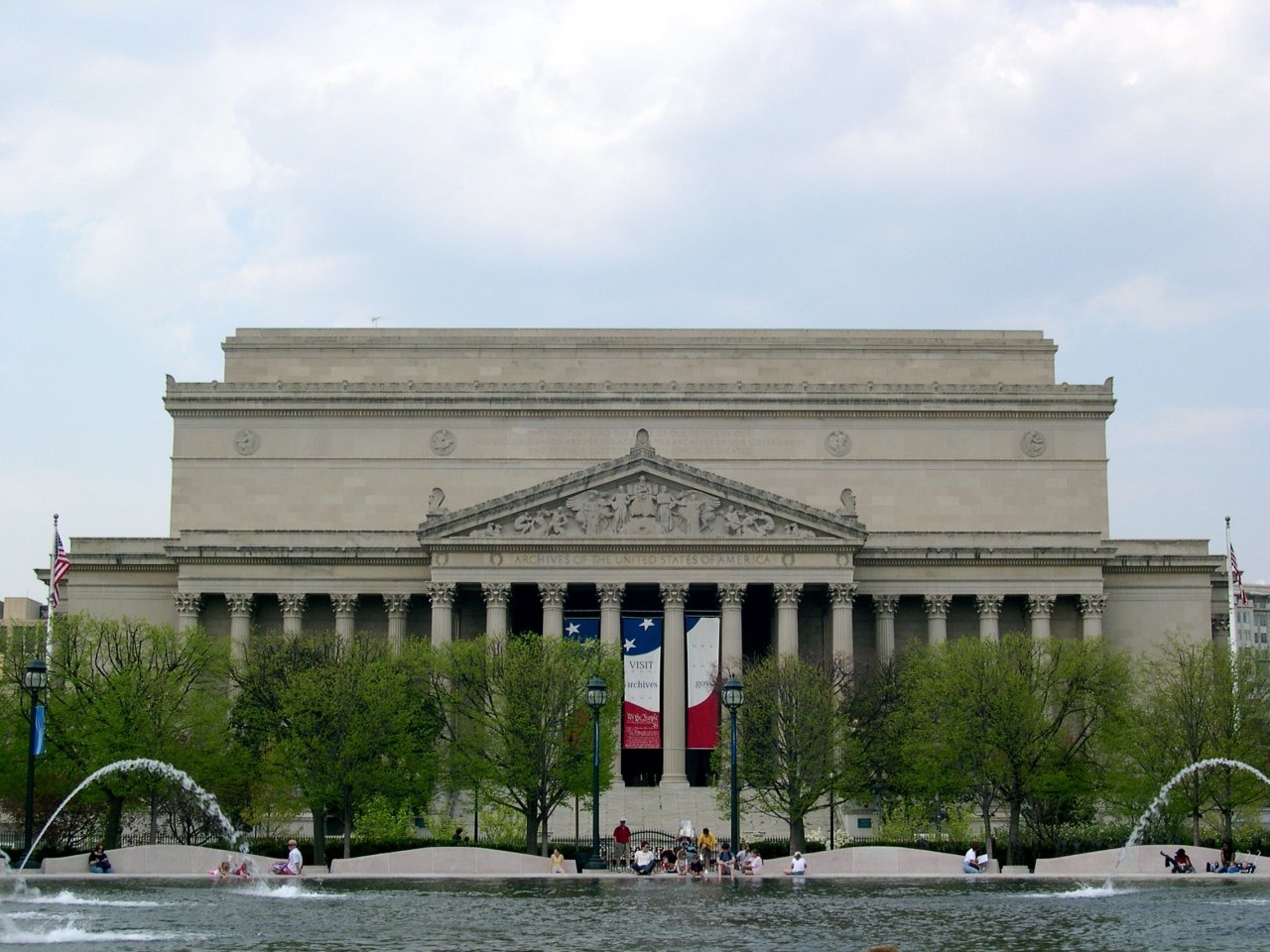 Washington D.C. - The Mall - National Archives