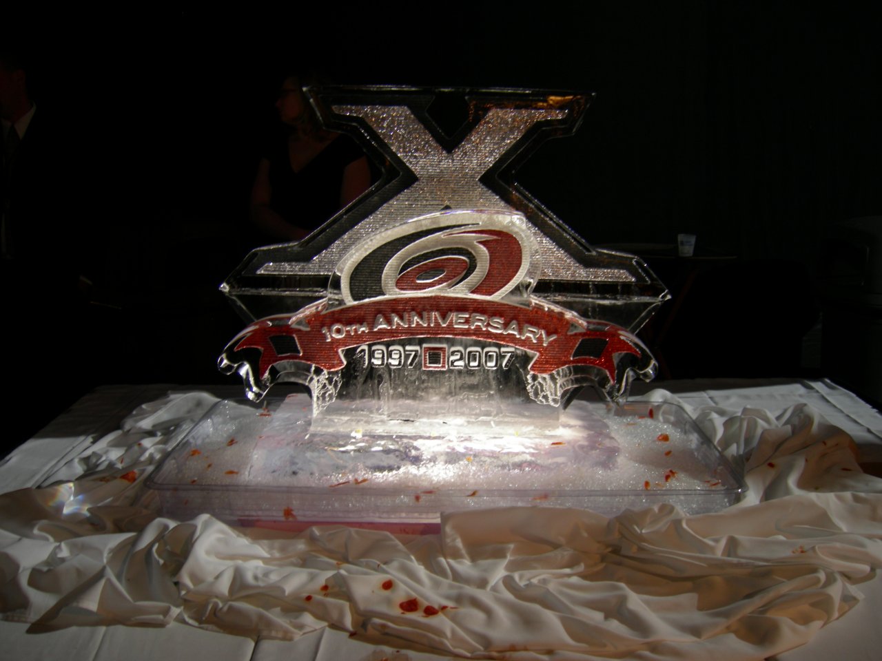 10th anniversary ice sculpture
