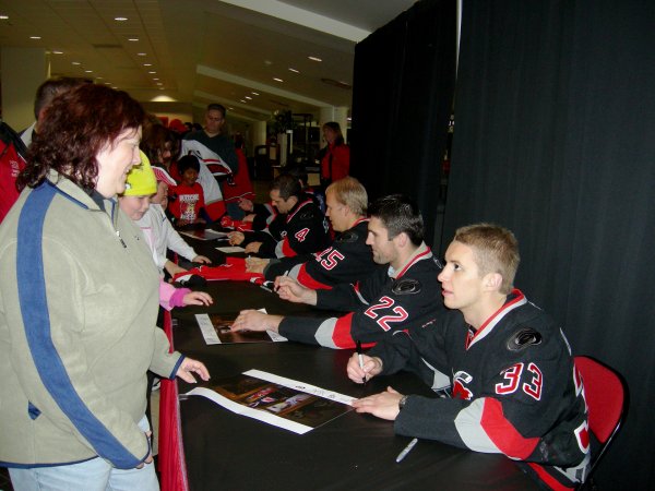 Finishing up round one of autographs.