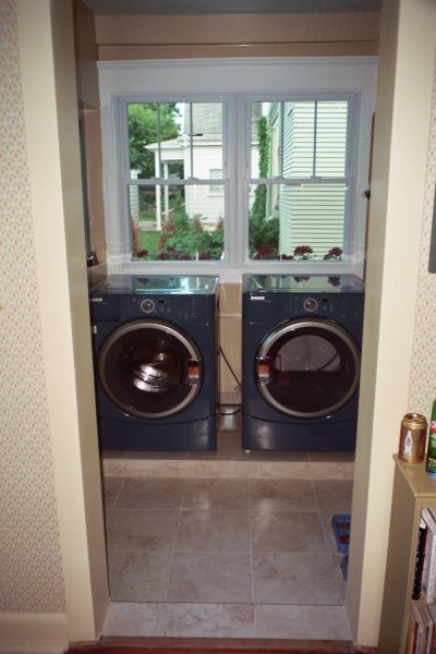 Laundry Room (Old Mudroom)