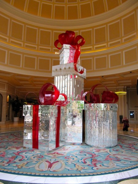 Bellagio Christmas present decorations