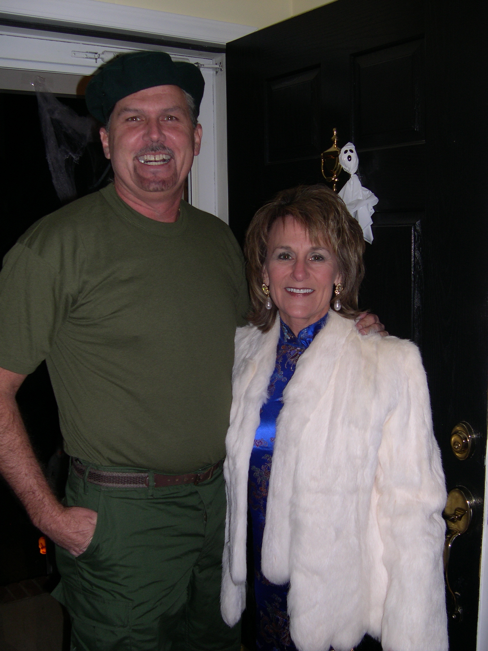 Pat (green beret) and Penny (geisha)