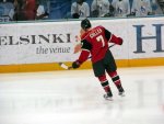 Matt Cullen warming up on the ice