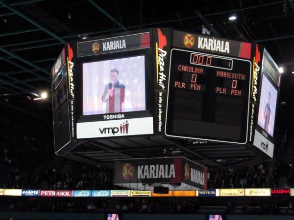 US National Anthem singer