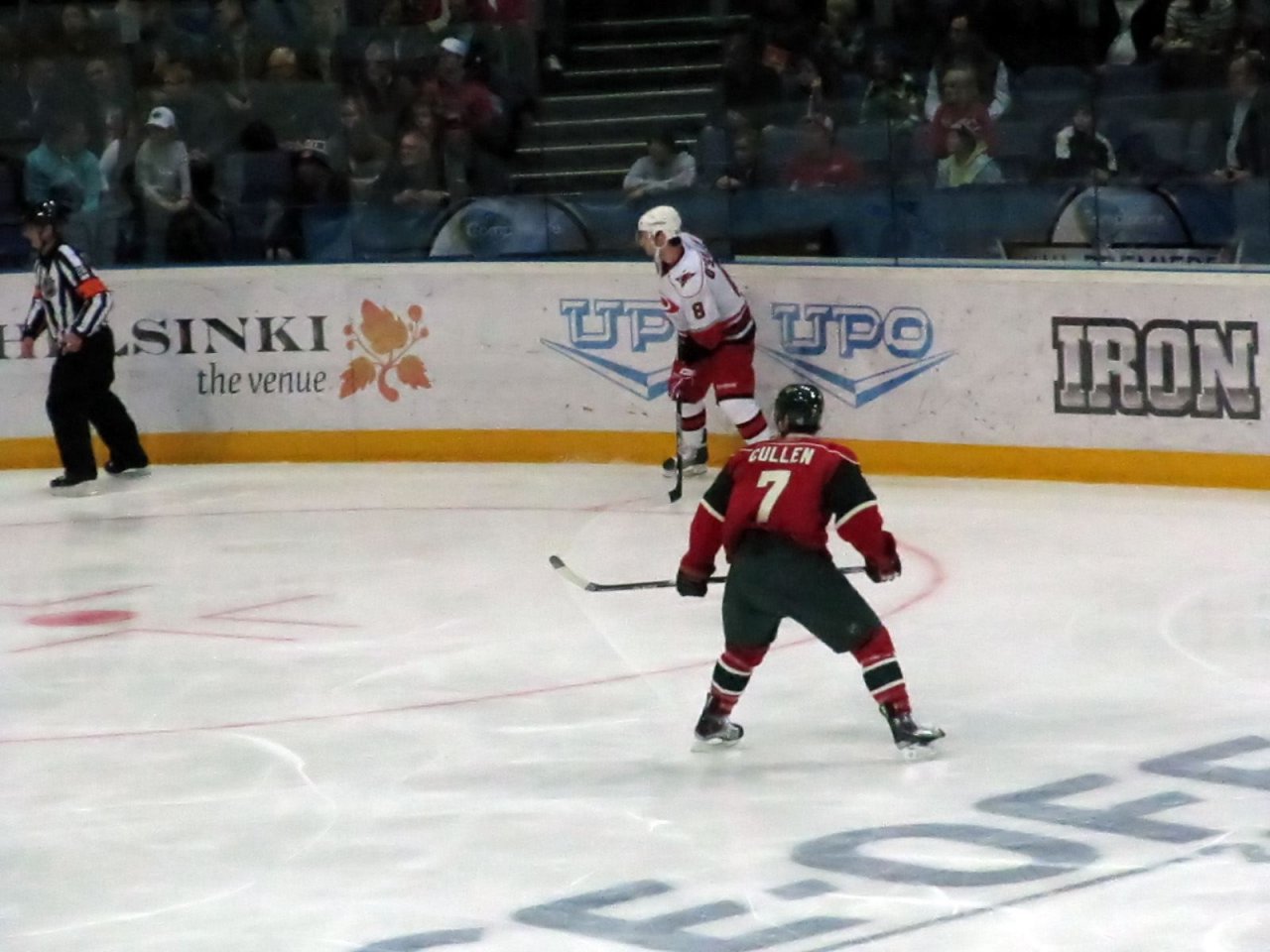 Cullen and O'Sullivan on the ice