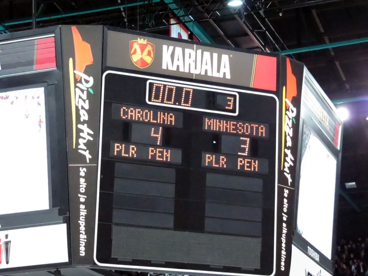 final score: 4-3 Hurricanes
