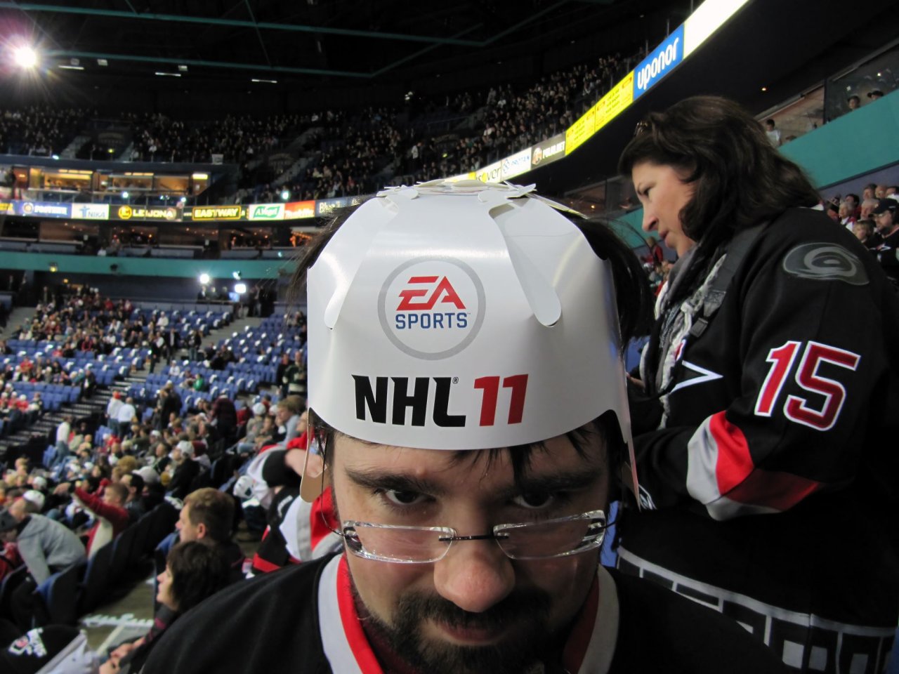 Ben's NHL 11 helmut
