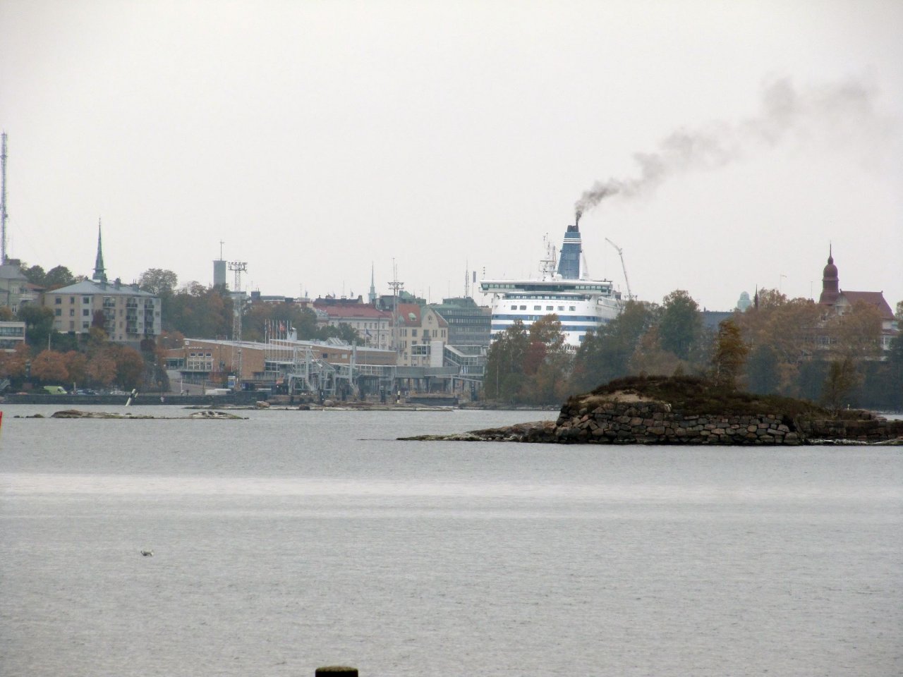 looking back towards helsinki from Suomenlinna