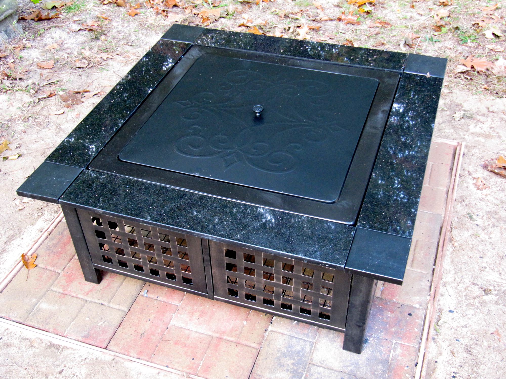 pit with the cover on in daylight