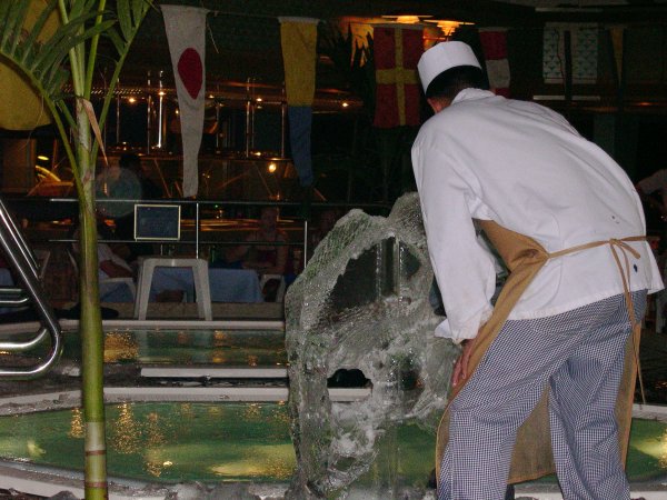 Ice Sculpture Demonstration (3)