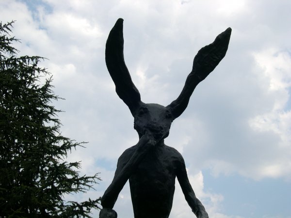 Washington D.C. - The Mall - Art Museum - ...Boy Is It Creepy