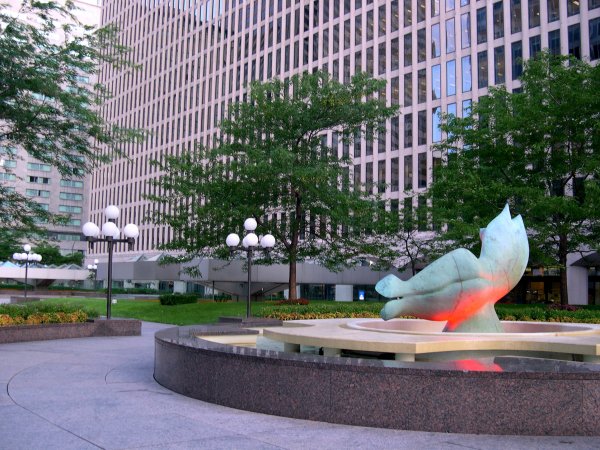 Park near the Queen Elizabeth hotel.