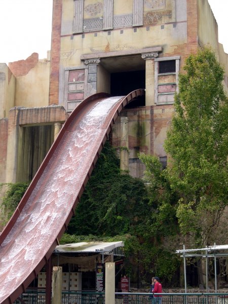 Escape from Pompeii Splashdown