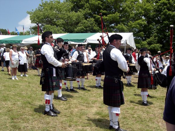 bagpipers