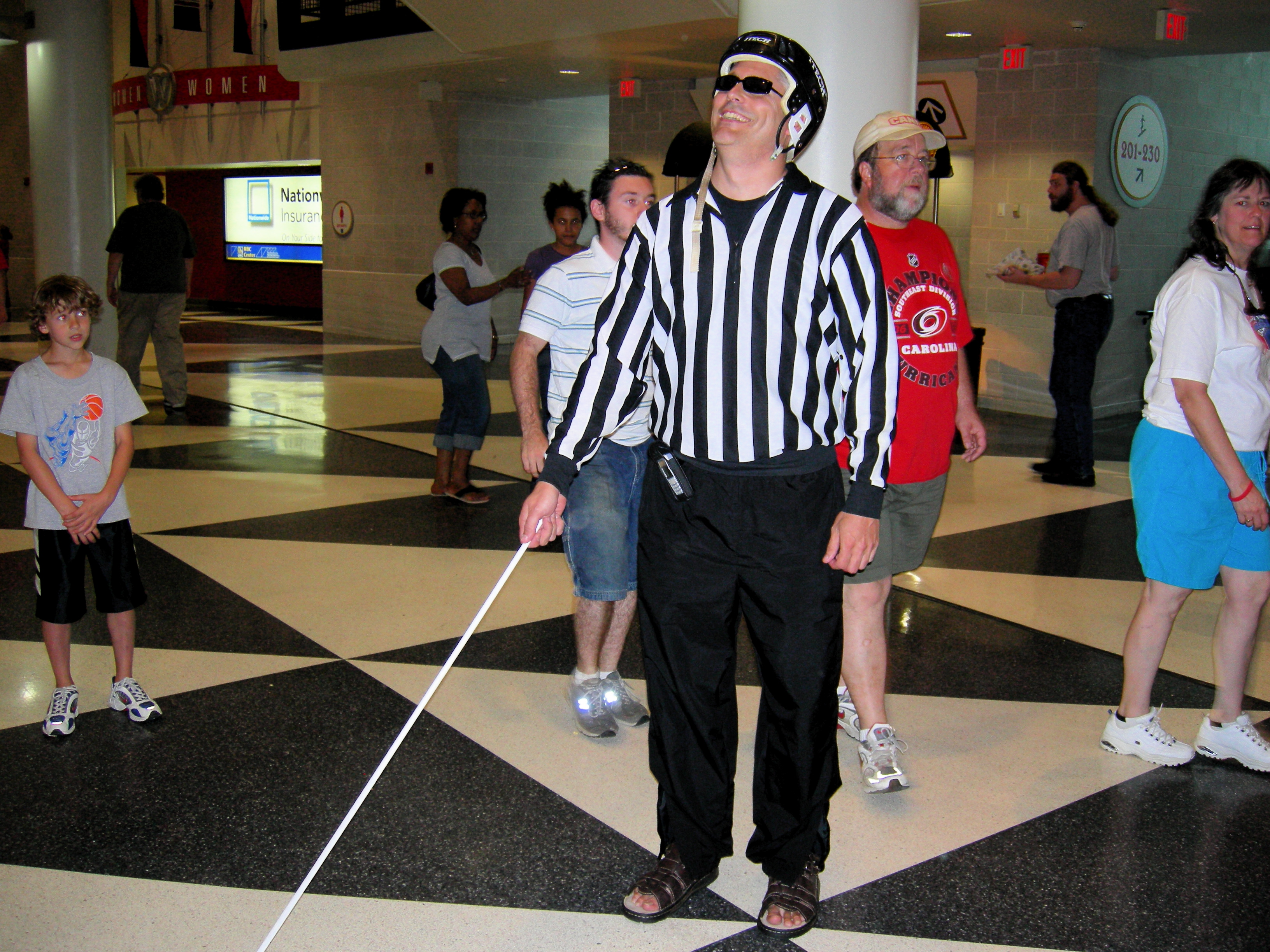 What's the blind ref doing here?  He should be with his companions in Edmonton!