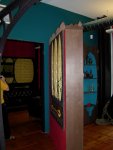 there's a hidden room!