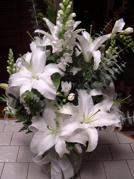white arrangement (5)